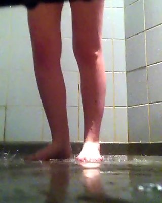 young student shower 9.1