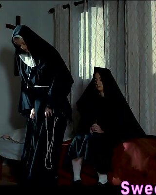 修道女の修道女